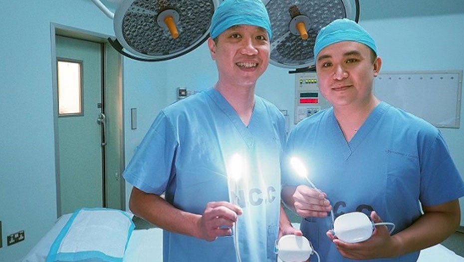 ​Doctor's device sheds light on surgical problem